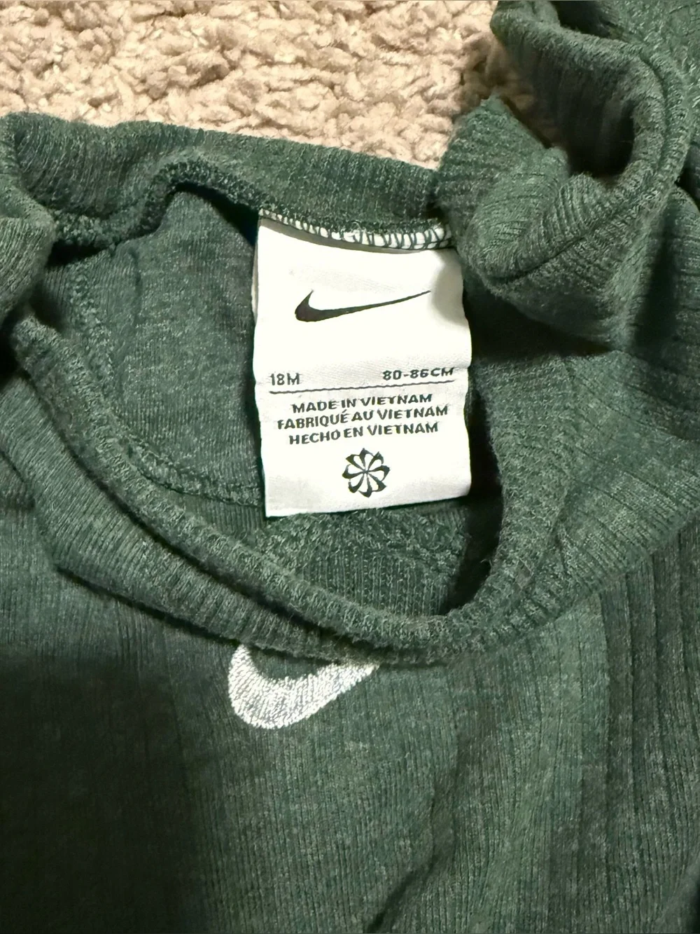 Nike Toddlers Dark Green Jogger Set - Picture 2 of 3